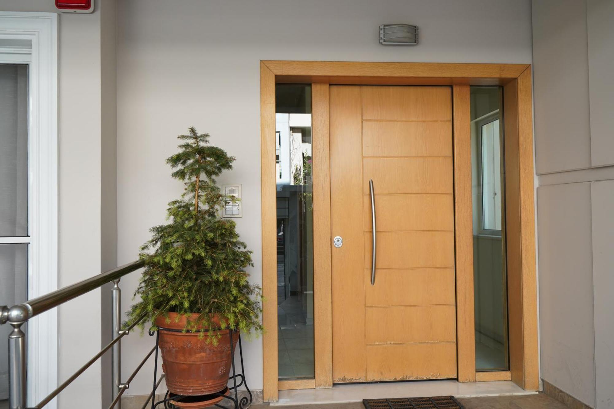 Garden Apartment Next To The Mall -Private Parking Athens Luaran gambar